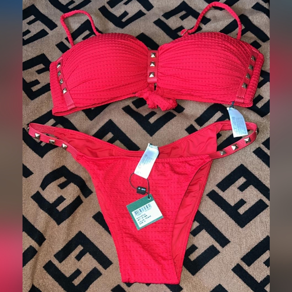 Despi bikini